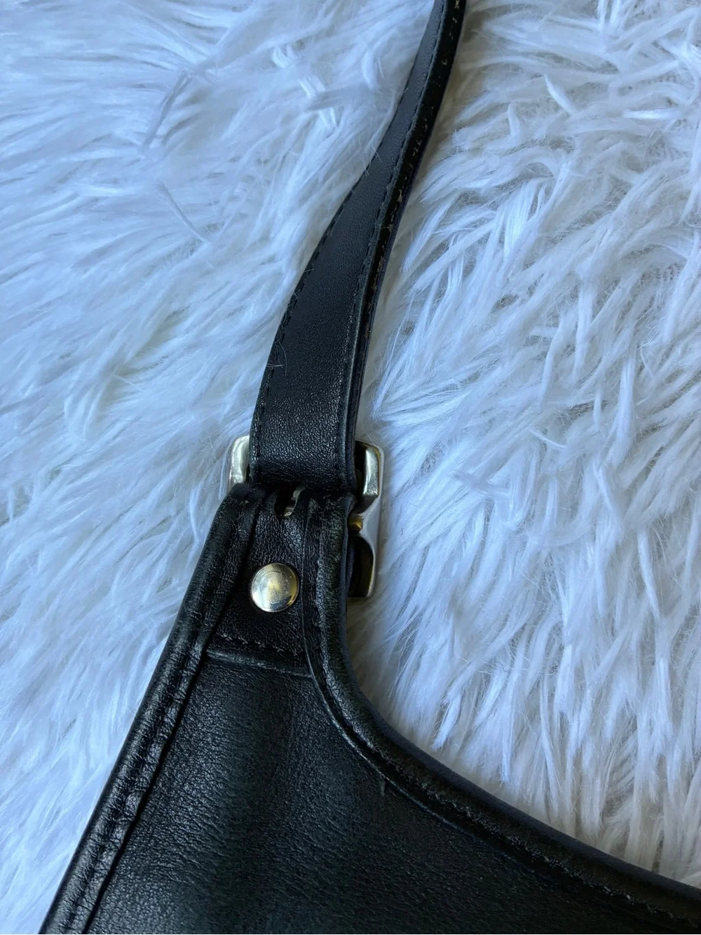 Coach 9135 Vintage Hippie Flap Slim Crossbody Shoulder Bag Black Leather 🖤 - Picture 11 of 16